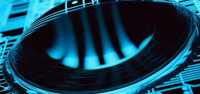 WEBでいろんなカフェ情報を探す